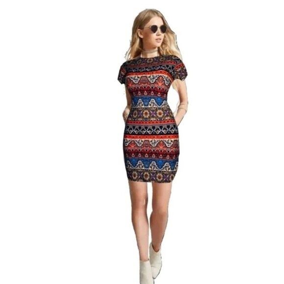 TeenBell BodyCon Light Dress - Picture 1 of 11